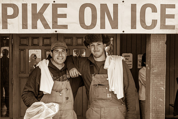 Pike Men-501