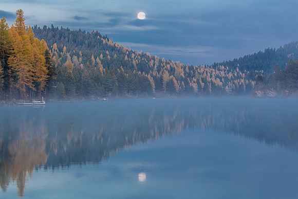 October Moonset-4580